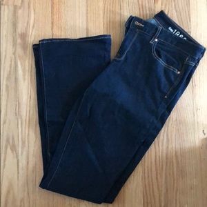 Curvy bootleg Gap jeans